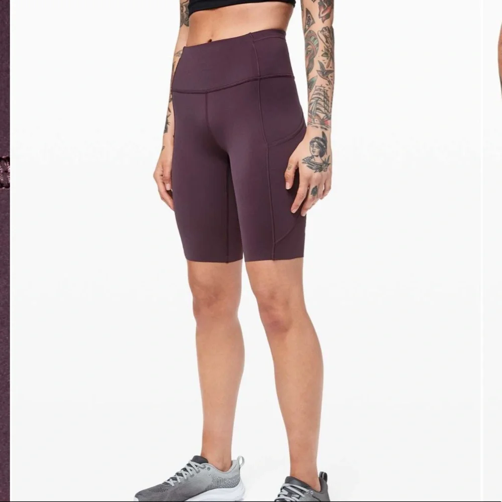 Lululemon Fast and Free Shorts - Picture 3 of 7